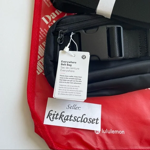 LAST ONES!! 🆕 NWT EXTENDED STRAP lululemon everywhere belt bag - black/white - Picture 7 of 15